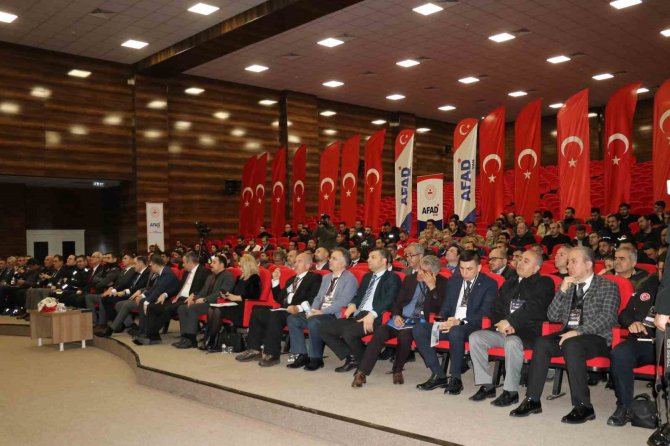 Afad Müdürü Körpeş: “2022 Yılında Van’da 73 Tane Çığ Meydana Geldi”