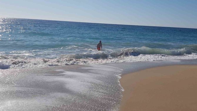 Alanya’dan Kış Ortasında Kıskandıran Manzara