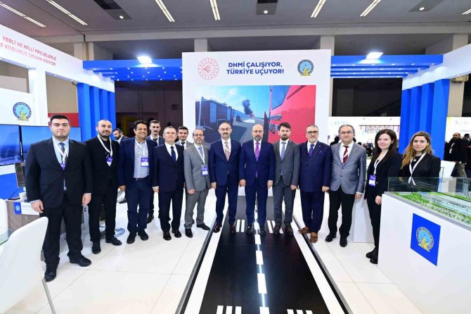 ’Devlet Hava Meydanları İ̇şletmesi’ Verimlilik Ve Teknoloji Fuarı’nda