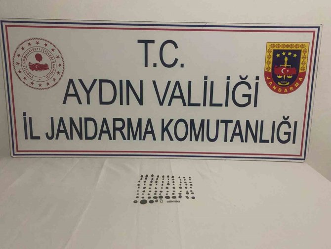 Roma Dönemine Ait 86 Parça Tarihi Eser Yakalandı