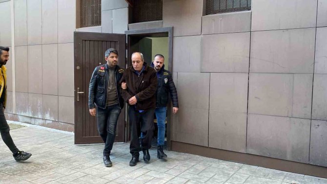 Bahçelievler’de Kaza Yapan İ̇ett Şoförü Tutuklandı