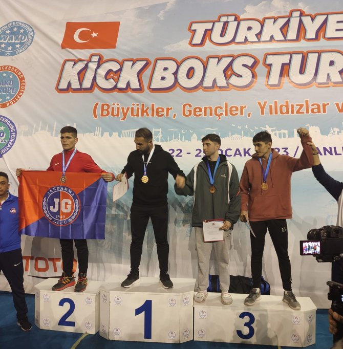 Baün’lü Sporculardan Türkiye Kick Boks Turnuvası’nda Büyük Başarı