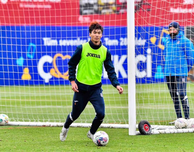 Başakşehir, Alanyaspor Maçı Hazırlıklarına Başladı