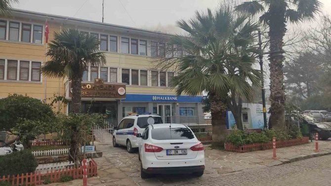 İ̇yi̇ Partili Gökçeada Belediye Başkanı Çetin Adliyeye Sevk Edildi