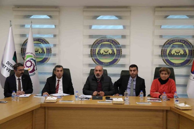 Dtso’da Dış Ticaret Bilgilendirme Semineri Düzenlendi