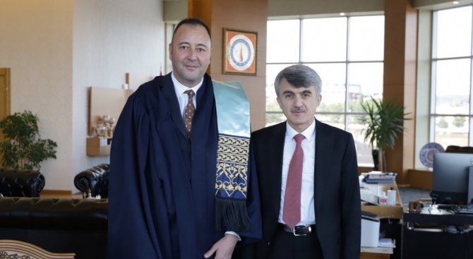 Dpü’de Akademik Yükseltme Töreni