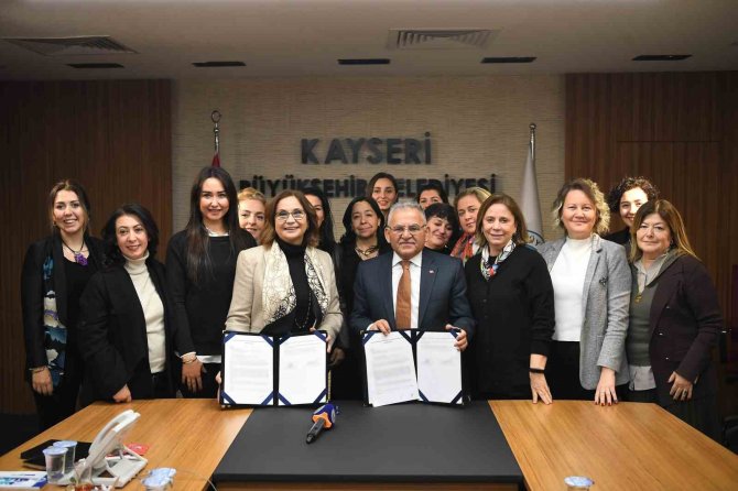 Büyükkılıç’tan Kadın Girişimcilerle İ̇şbirliği Protokolü