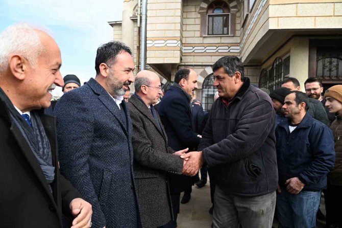 Başkan Altay Ve Pekyatırmacı Sanayi Esnafıyla Buluştu