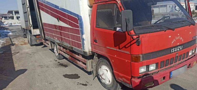 Konya’da 6 Bin 220 Litre Kaçak Akaryakıt Ele Geçirildi