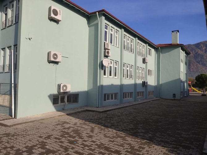 Köyceğiz Toparlar Ortaokulu Yenilendi