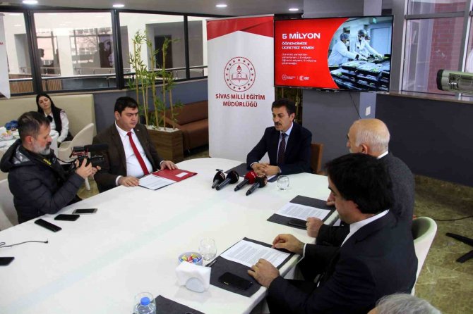 Türkiye’de 5 Milyon, Sivas’ta 31 Bin 347 Öğrenci Ücretsiz Beslenecek