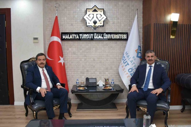 Rektör Çiftçi’den İki Üniversite