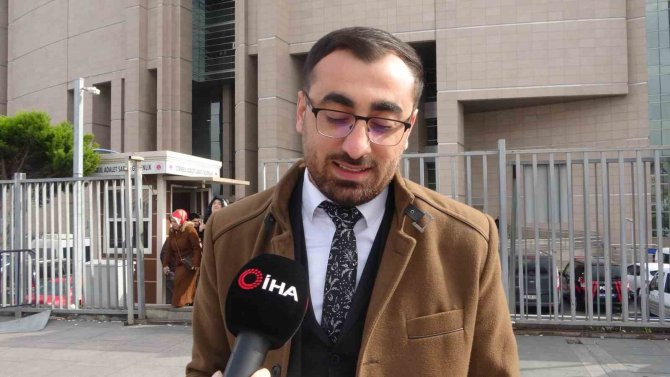 Sosyal Medya Fenomenleri Hakaret İçerikli Yorumlar İle Haksız Kazanç Sağlıyor