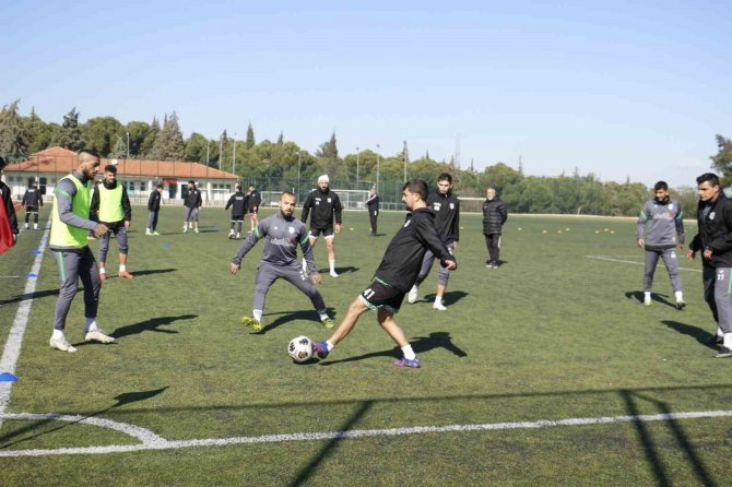 Yeşilçınar Kritik Maça 3 Puan Parolasıyla Hazırlanıyor