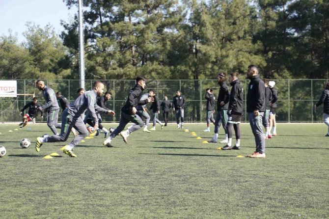 Yeşilçınar Kritik Maça 3 Puan Parolasıyla Hazırlanıyor