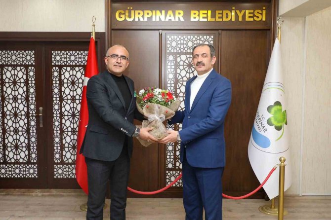 Gürpınar Belediyesinde Zam Sevinci