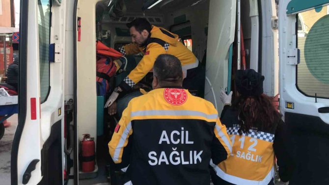 Edirne’de Motosiklet Sürücüsü, Çarptığı Yayayı Yaralı Halde Bırakıp Kaçtı