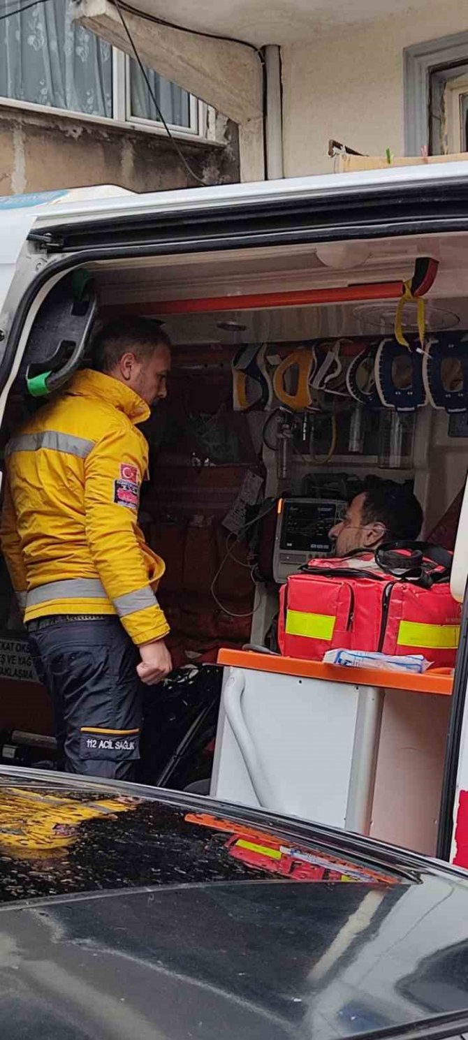 Zeytinburnu’nda Korkutan Yangın