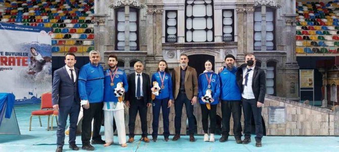 Kağıtspor’dan Bir Yılda 404 Madalya