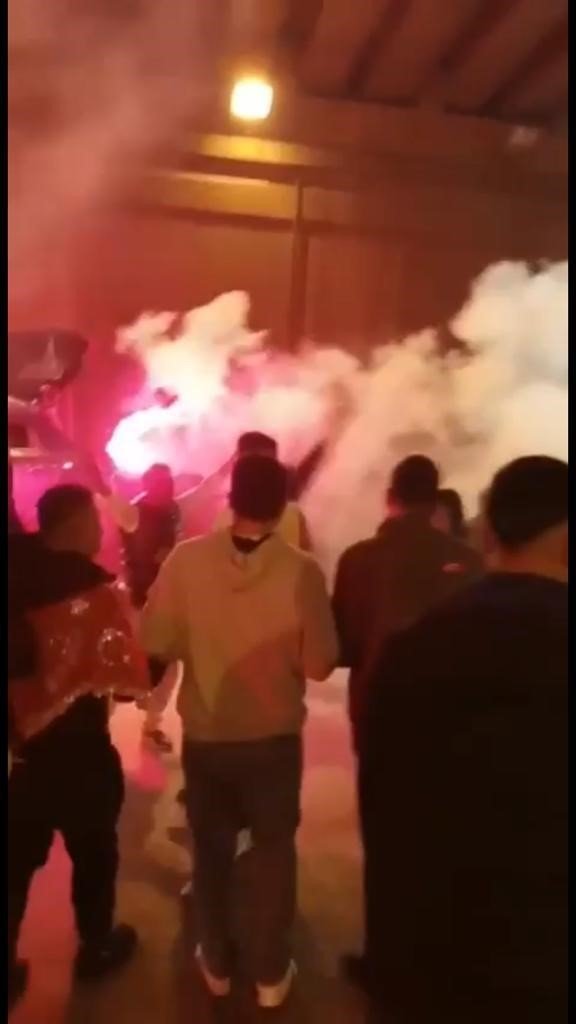 Asker Uğurlamada Yol Kapattılar