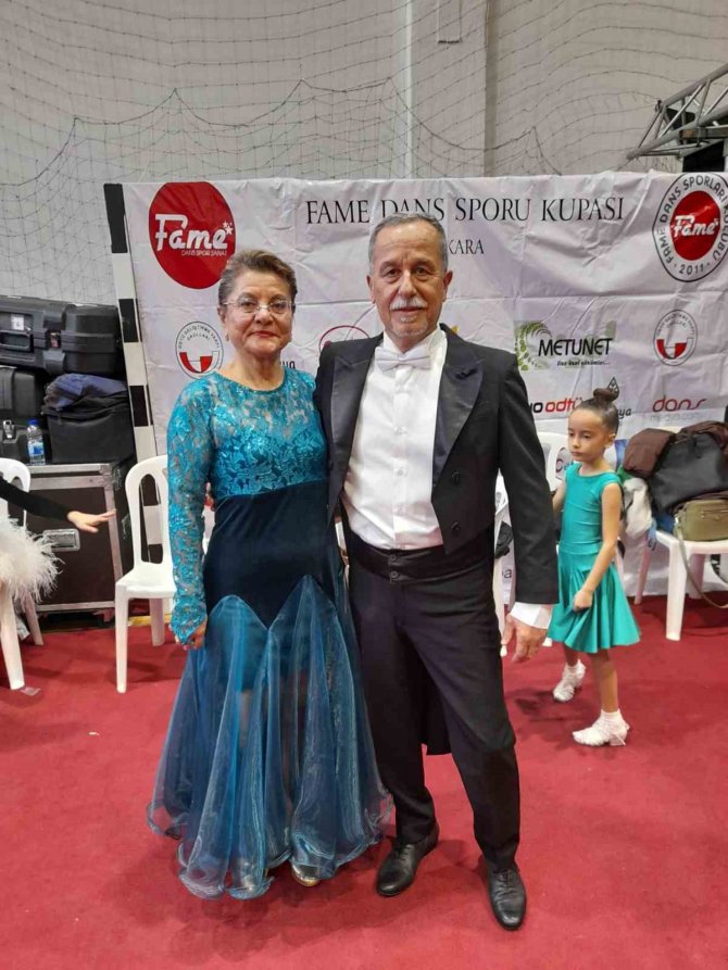 Aktif Yaşlı Merkezi Üyeleri, Dans Yarışmasında 3’üncü Oldu