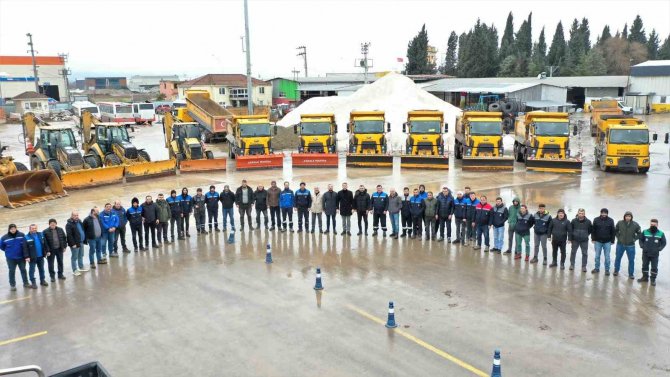 Başiskele’de 130 Personel Karla Mücadelede Görev Alacak