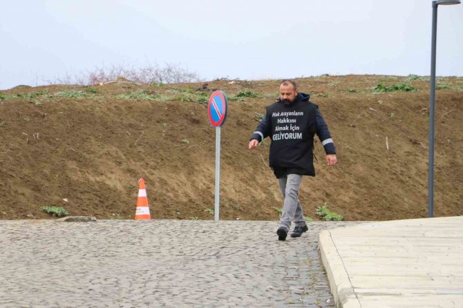 İ̇şinden Atılan İşçi, Tekirdağ’dan Ankara’ya Yürüyor