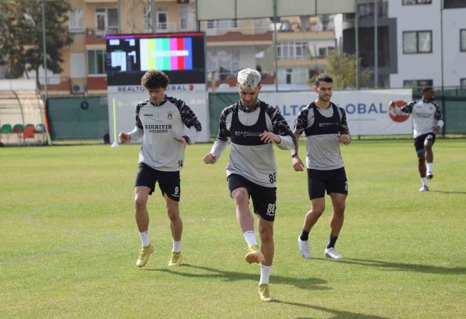 Alanyaspor, İ̇stanbulspor Maçı Hazırlıklarını Tamamladı