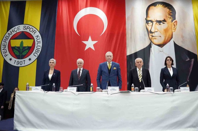 Fenerbahçe Yüksek Divan Kurulu Toplantısı Başladı