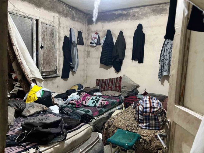 İ̇stanbul’da Kaçak Göçmen Operasyonu