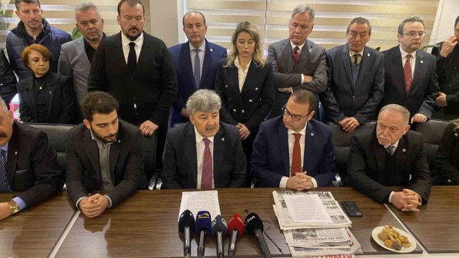 İ̇yi̇ Partili Ergun: "Belediye Başkanımız Ünal Çetin’in Yanındayız"
