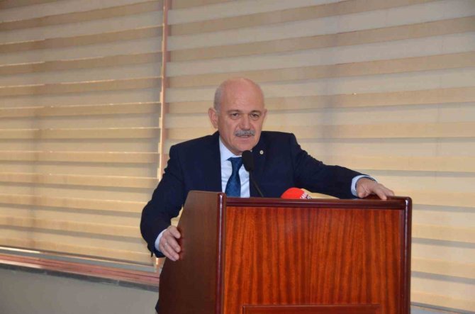 İ̇l Özel İ̇daresi Genel Sekreteri Uzun Vedalaştı