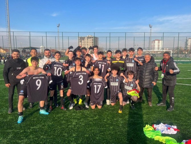 U16 Ligi’nde 4 Takım Finale Kaldı