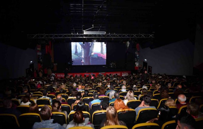 Konyaaltı Uluslararası Kısa Film Festivali’ne 100 Farklı Ülkeden 2 Bin Başvuru