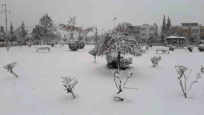 Adıyaman’a Beklenen Kar Yağdı