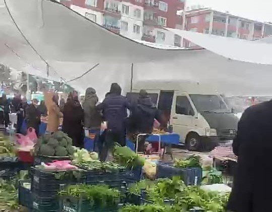 Pazarcıların Tekme Tokatlı Kavgası