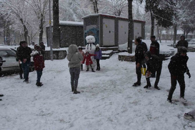 Siverek’te Yoğun Kar Yağışı