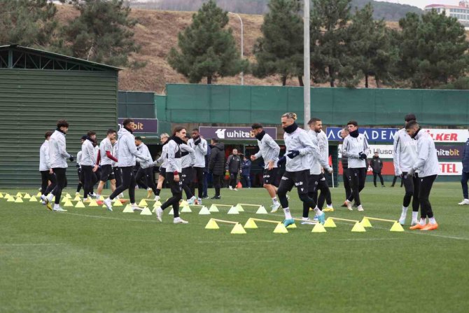 Trabzonspor, Galatasaray Maçı Hazırlıklarını Tamamladı