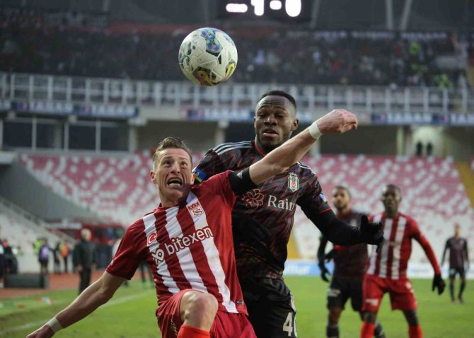 Spor Toto Süper Lig: Dg Sivasspor: 1 - Beşiktaş: 0 (Maç Sonucu)