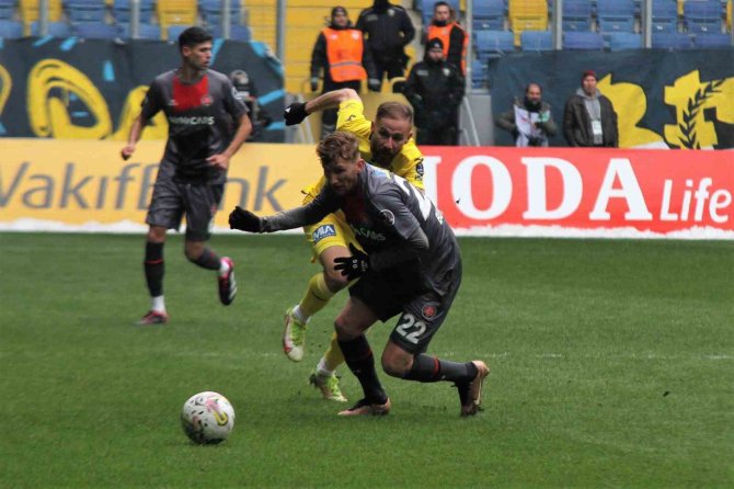 Spor Toto Süper Lig: Mke Ankaragücü: 0 - Fatih Karagümrük: 2 (Maç Sonucu)