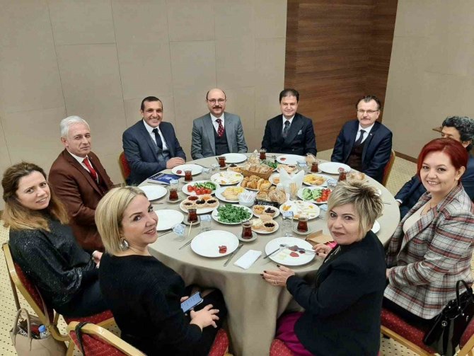 Türk Eğitim-sen Genel Başkanı Geylan’dan Proje Okullarına Yönetici Atama Usulüne Tepki