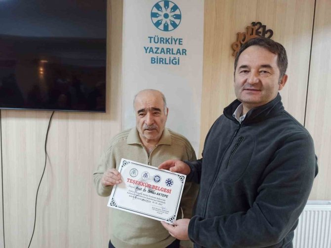 Prof. Dr. Aktepe: "Din Ve Kültürün Karışması Radikalizmi Doğurur"