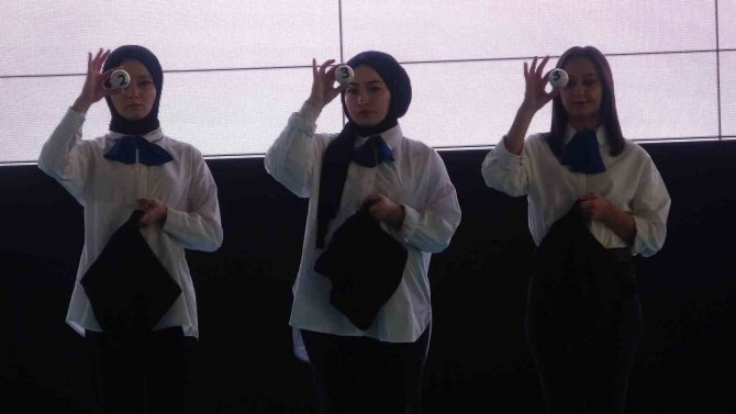 Uşak’ta Bin 50 Konutun Hak Sahibi Kura Çekimi Gerçekleşti