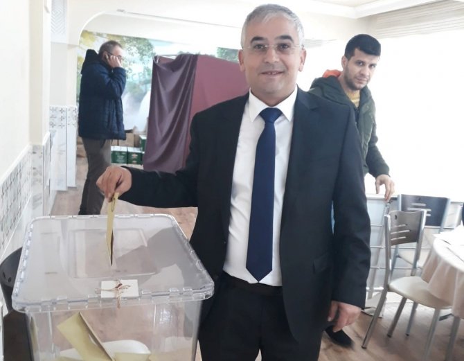 20 Yıldır Sekreterliğini Yaptığı Ziraat Odasının Başkanlığına Seçildi