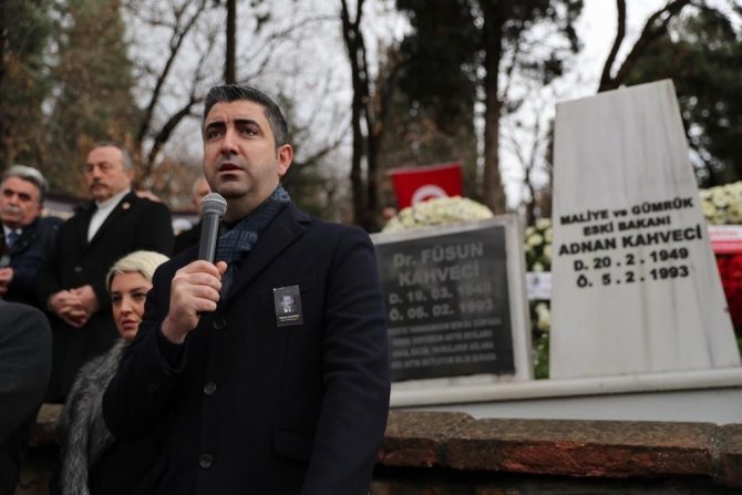 Eski Devlet Bakanı Adnan Kahveci, Vefatının 30’uncu Yıl Dönümünde Kartal’da Anıldı