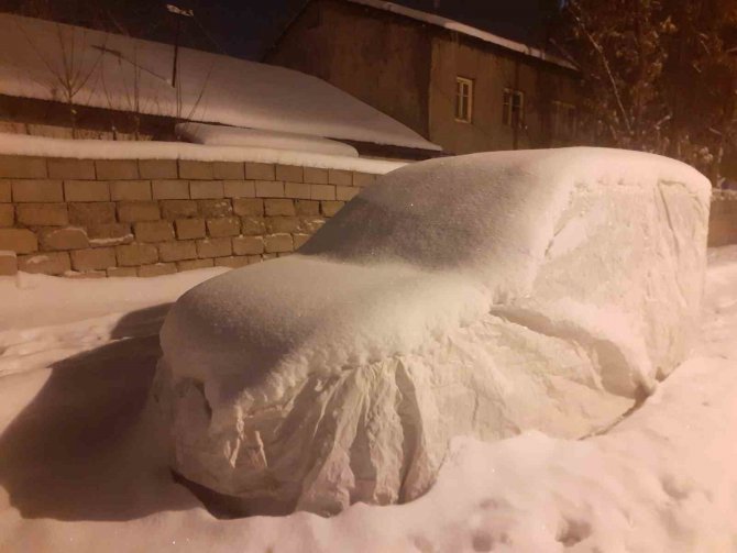 Ağrı’da Okullar Tatil Edildi