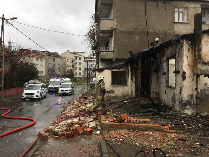 Bağcılar’da Gecekondu Yangını