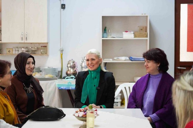 Başkan Vekili Subaşı Mahalle Sakinleri İle Bir Araya Geldi