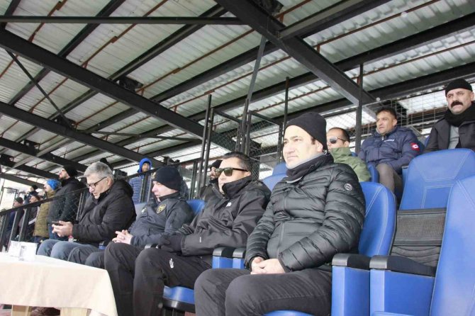 Kadın Futbol Süper Ligi: Hakkarigücü: 0 - Antep Alg: 3