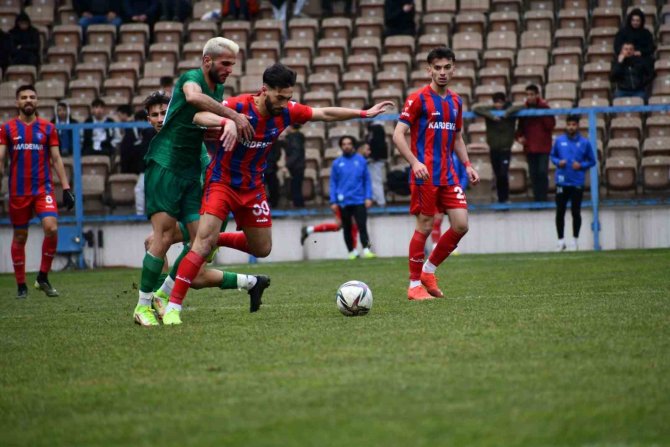 Karabük İ̇dman Yurdu Evinde Kazanarak Liderliğini Sürdürdü